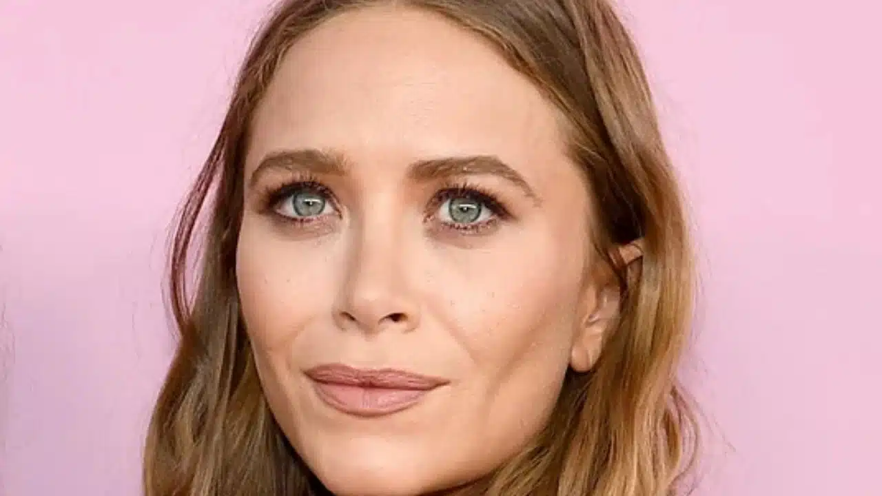 Mary Kate Olsen (sa taille, son poids) qui est son mari