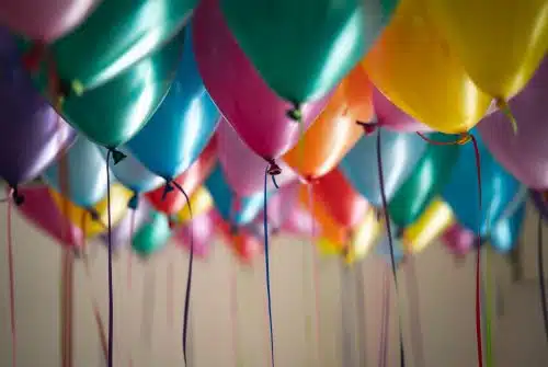 Comment organiser une soirée entre amis à la maison