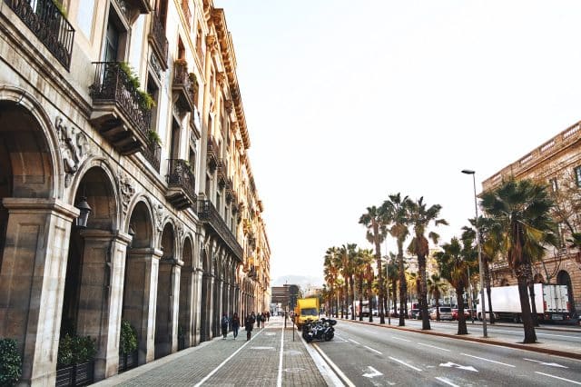 Pourquoi recourir à une agence immobilière pour trouver un appartement à Barcelone ?